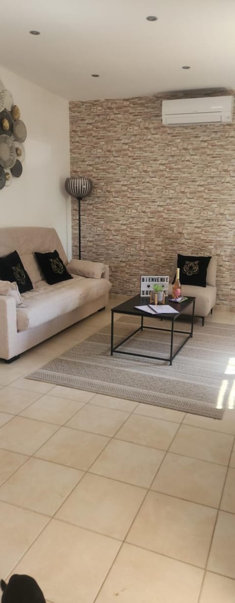 Maison Provence, proche Avignon Apartment in Sorgues