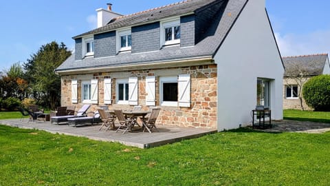 Villa bord de mer House in Finistere