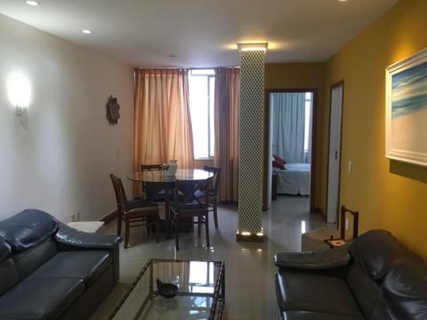 Vista mar avenida Atlântica Copacabana Apartment in Rio de Janeiro