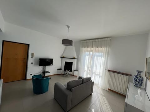 Terrazza sul lago (CIR 017085-LNI-00027) Apartment in Iseo