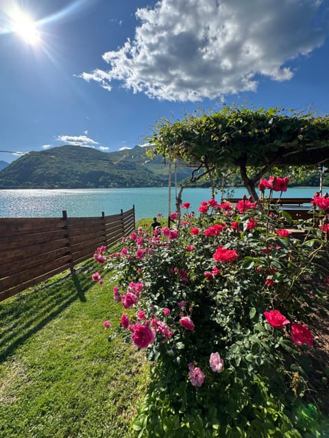 Nearby landmark, Day, Garden view, Lake view, Mountain view, River view