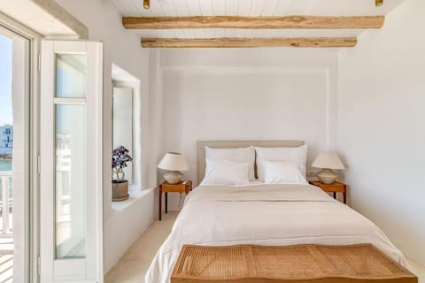 Bed, Photo of the whole room, Bedroom, Sea view