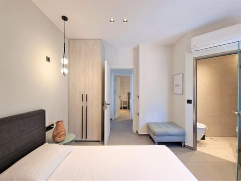 ALTA MARE city & sea VIEW- Cent Lux Apt (2BD, 2WC) Apartment in Zakynthos