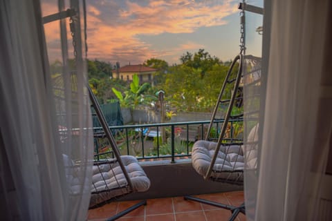 View (from property/room), Balcony/Terrace