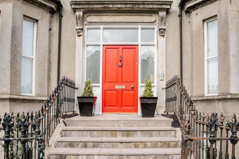 Flat 4, 2 Victoria Street Apartment in Northern Ireland