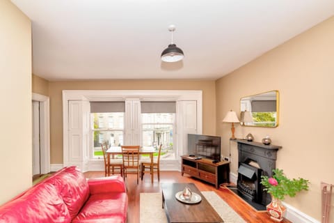 Flat 4, 2 Victoria Street Apartment in Northern Ireland