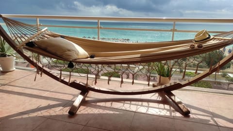 View (from property/room), Balcony/Terrace, Sea view