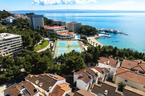 Neighbourhood, Beach, Beach