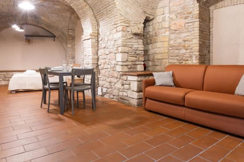 Living room, Seating area, Dining area, air conditioner