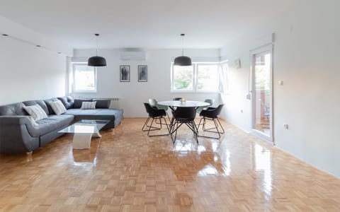 Apartman Franceska Apartment in Zadar