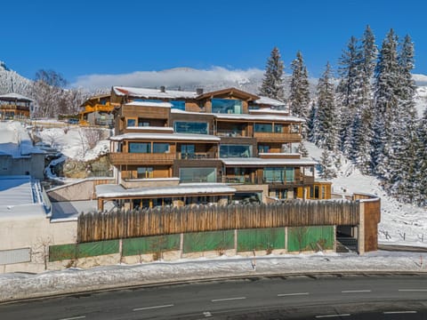 Property building, Winter
