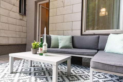 Balcony/Terrace, Seating area