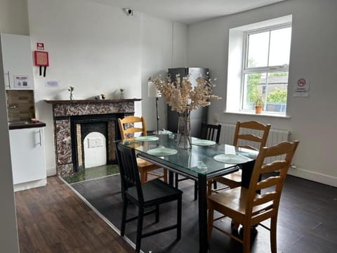 Sarsfield Hostel Bed and Breakfast in Dublin