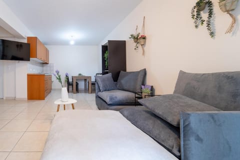 Stay blossom Apartment in Kavala