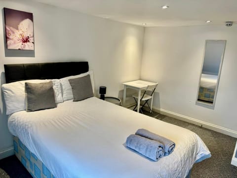 Large City Centre Room Vacation rental in Bristol