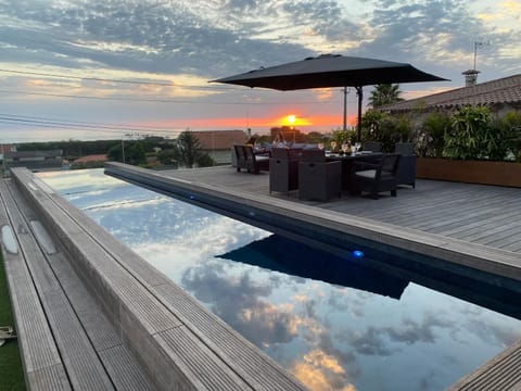 Pool view, Swimming pool, Sunset