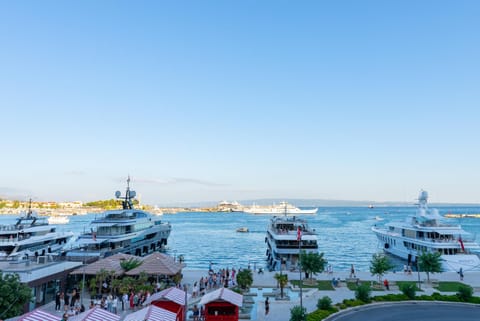 Off site, City view, Sea view, American breakfast