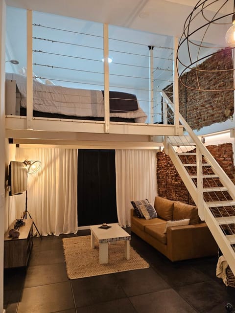 Living room, Photo of the whole room