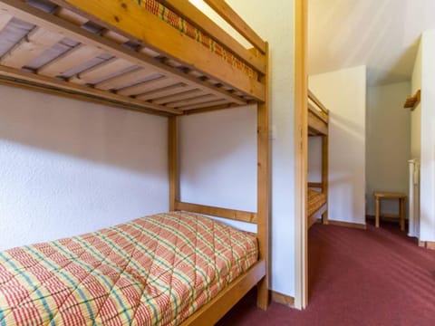 Appartement duplex 3 pièces, 8 pers, balcon, proche pistes - FR-1-267-256 Apartment in Villarembert