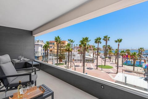 Balcony/Terrace, Balcony/Terrace, Seating area, Sea view