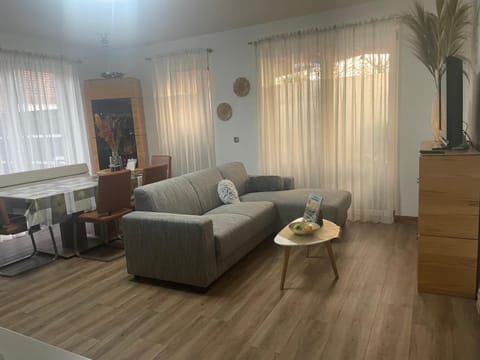 Hallo Maastricht B&B Fientje de luxe Apartment in Maastricht