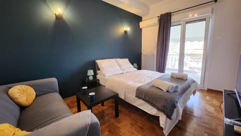 Bed, Living room, Bedroom
