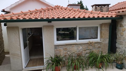 Casa dos Devezas Vacation rental in Viana do Castelo District, Portugal