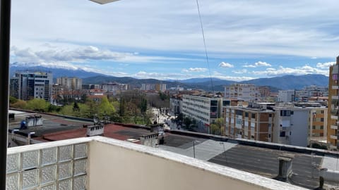 Day, Natural landscape, Balcony/Terrace, City view