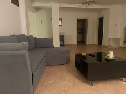 Living room, Seating area, fireplace