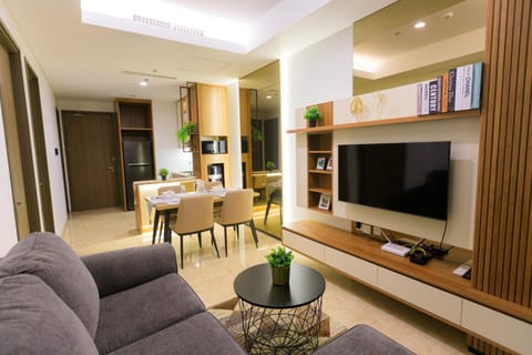 Communal lounge/ TV room, TV and multimedia, Kitchen or kitchenette, Living room, Seating area, Dining area, Evening entertainment, minibar