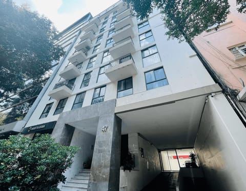 Property building, Facade/entrance