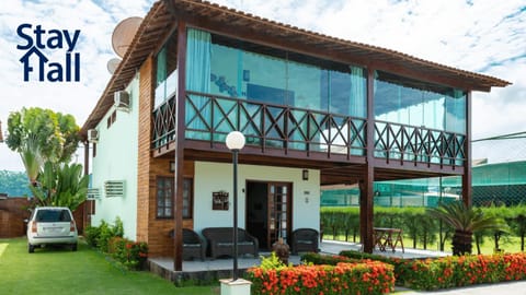 Facade/entrance, Area and facilities