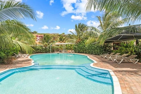 Pool view, Swimming pool, Swimming pool