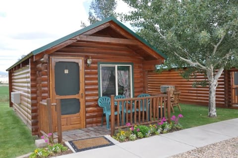 Property building, Patio, Day