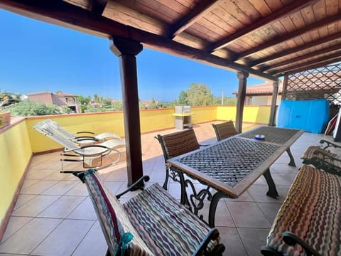 Balcony/Terrace, Dining area