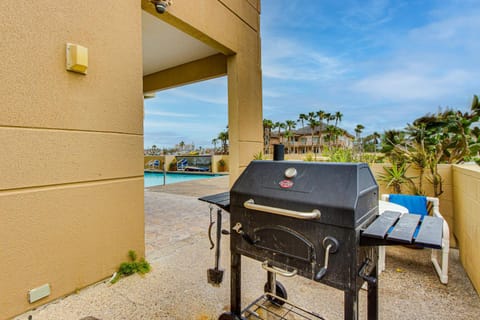 Bay Stay Apartment in South Padre Island
