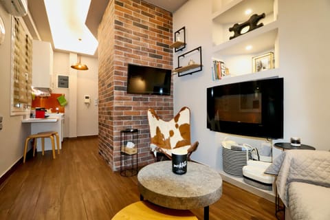 Kitchen or kitchenette, Seating area, Evening entertainment