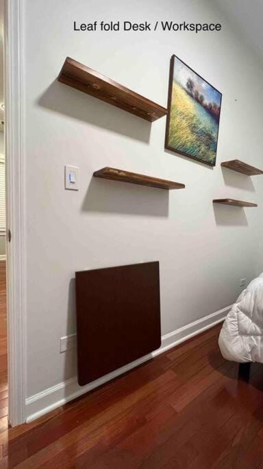 Cozy Chicago Apartment next to the River Apartment in Lower West Side