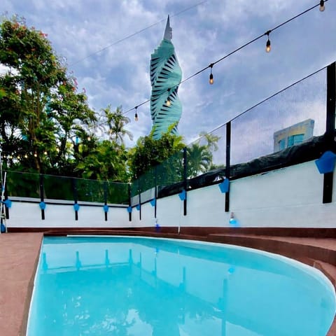 Property building, Swimming pool