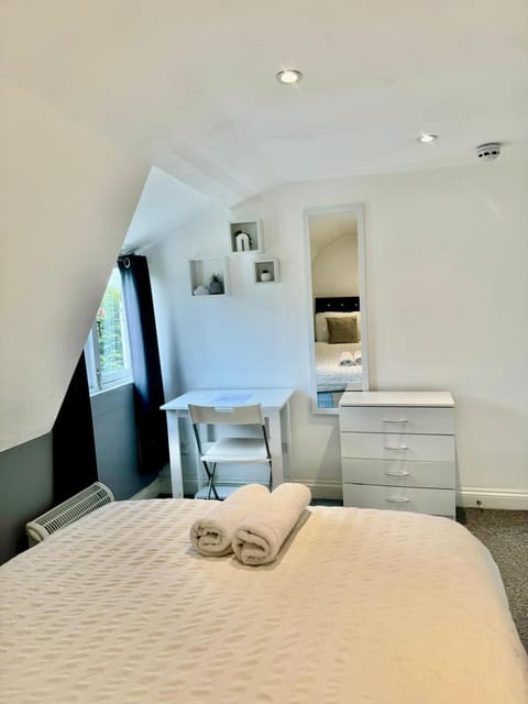 Comfortable City Centre Room Vacation rental in Bristol