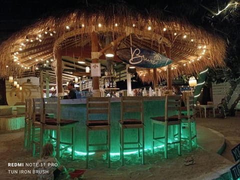 Breeze Bungalows Hotel in Sala Dan