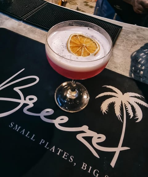 Breeze Bungalows Hotel in Sala Dan