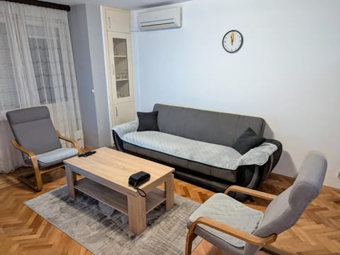 Stan na dan Mostar bijeli Brijeg Apartment in Mostar
