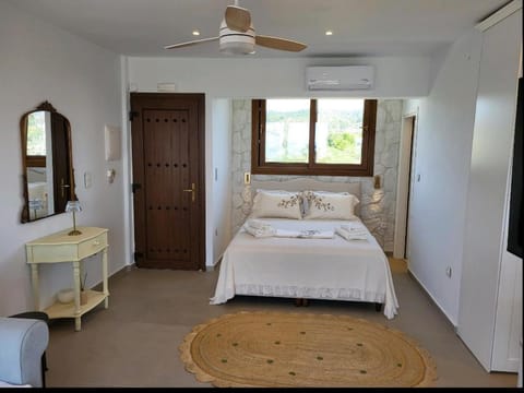 Nicole's Boutique Studio in Nikiti Apartment in Nikiti