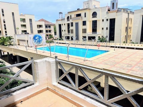 Property building, Pool view, Swimming pool