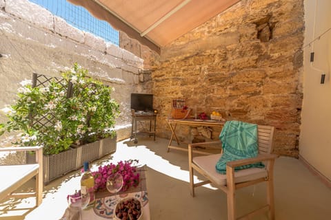 Inner courtyard view