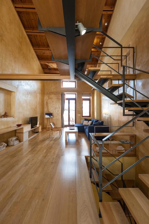 Property building, Lounge or bar, On site