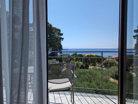 Day, Natural landscape, View (from property/room), Balcony/Terrace, Sea view