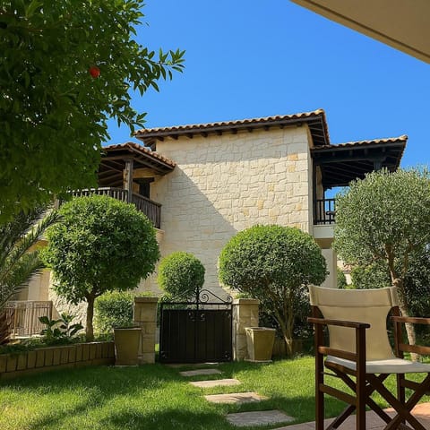 Sea and Stone Villa House in Halkidiki