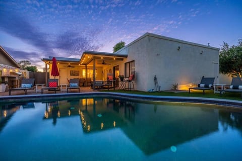 Swimming pool